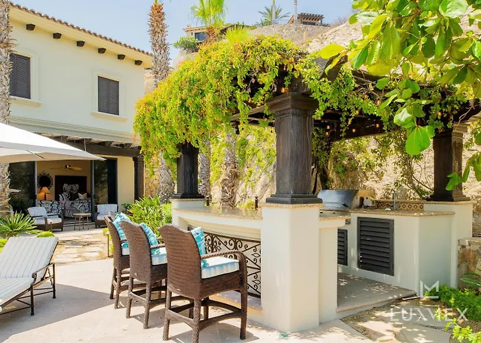 Villa Del Mar Fully Staffed And Access To Golf & Palmilla Dunes Club *