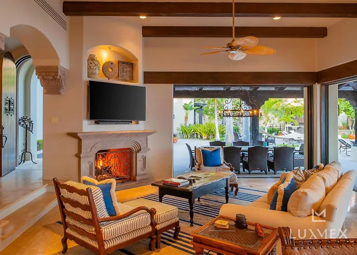 Villa Del Mar Fully Staffed And Access To Golf & Palmilla Dunes Club