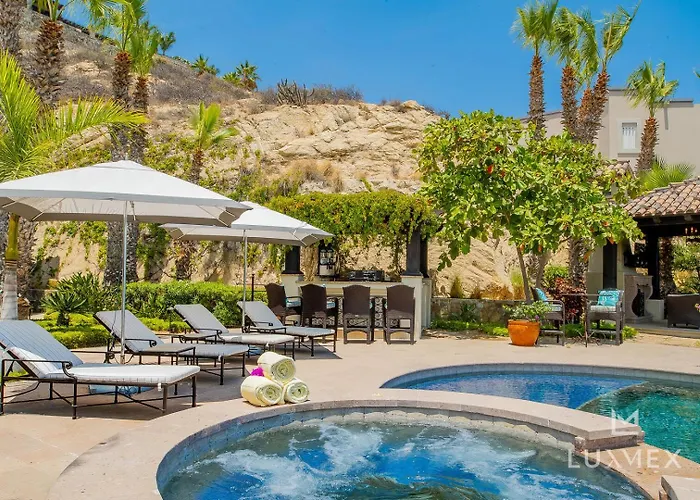 Villa Del Mar Fully Staffed And Access To Golf & Palmilla Dunes Club