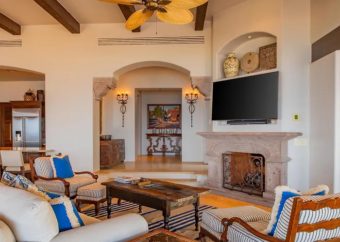 Del Mar Fully Staffed And Access To Golf & Palmilla Dunes Club *