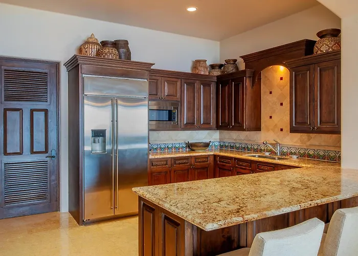 Del Mar Fully Staffed And Access To Golf & Palmilla Dunes Club Villa *